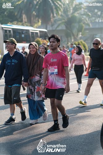Race photo from Smartfren Run 2025 