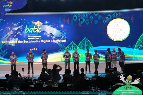 Race photo from Telin Batic 2024 Photo Search