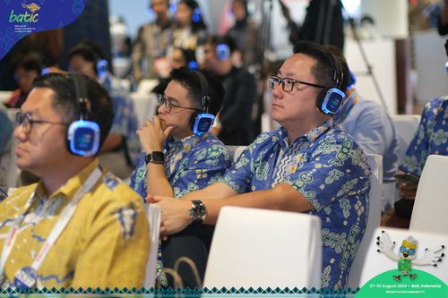 Race photo from Telin Batic 2024 Photo Search