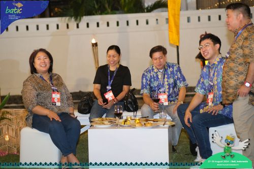 Race photo from Telin Batic 2024 Photo Search