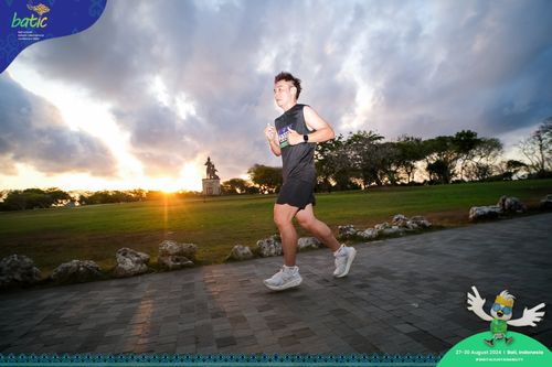 Race photo from Telin Batic 2024 Photo Search