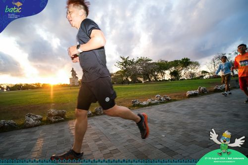 Race photo from Telin Batic 2024 Photo Search