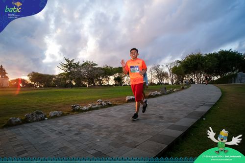 Race photo from Telin Batic 2024 Photo Search