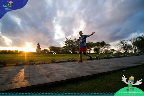 Race photo from Telin Batic 2024 Photo Search