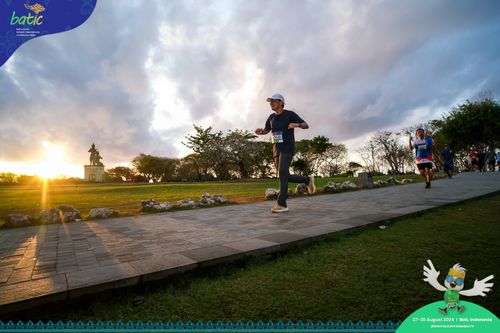 Race photo from Telin Batic 2024 Photo Search