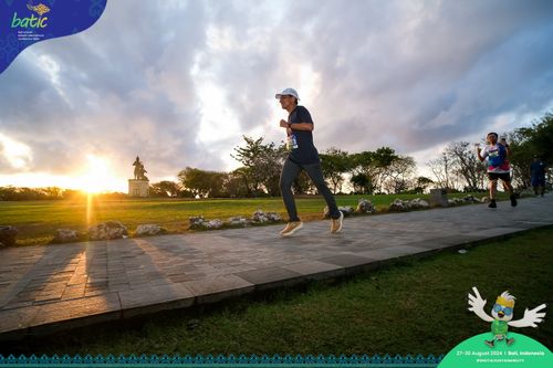 Race photo from Telin Batic 2024 Photo Search