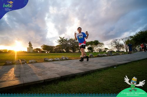 Race photo from Telin Batic 2024 Photo Search
