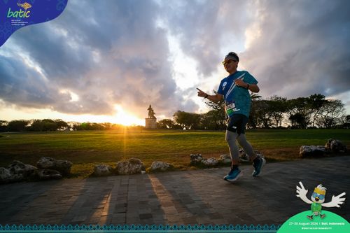 Race photo from Telin Batic 2024 Photo Search