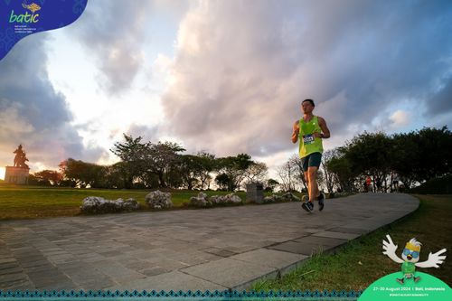 Race photo from Telin Batic 2024 Photo Search