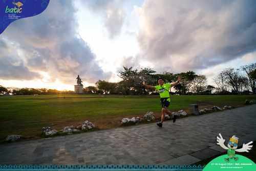 Race photo from Telin Batic 2024 Photo Search