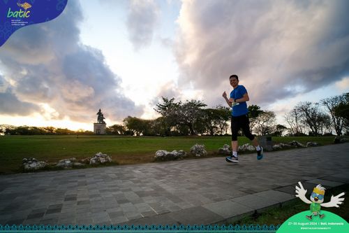 Race photo from Telin Batic 2024 Photo Search