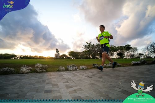 Race photo from Telin Batic 2024 Photo Search