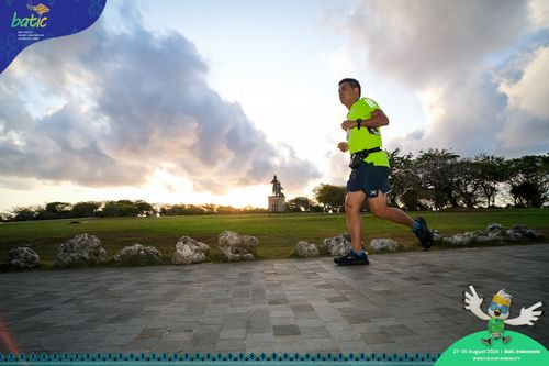 Race photo from Telin Batic 2024 Photo Search