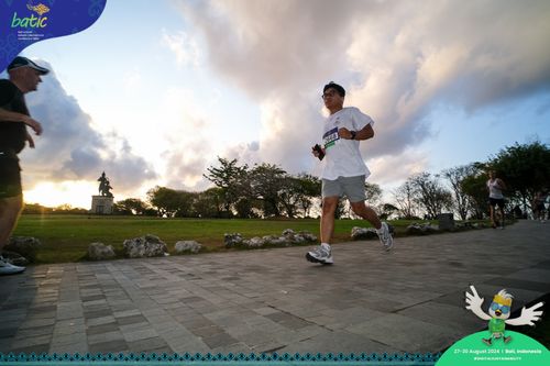Race photo from Telin Batic 2024 Photo Search