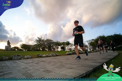 Race photo from Telin Batic 2024 Photo Search