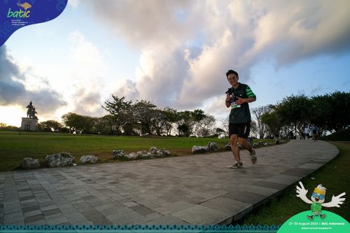 Race photo from Telin Batic 2024 Photo Search