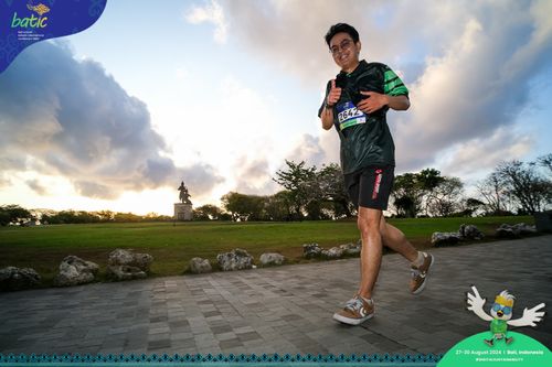 Race photo from Telin Batic 2024 Photo Search