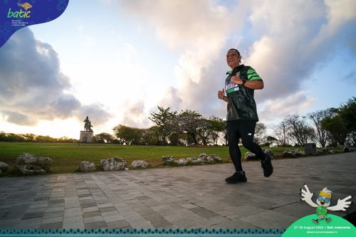Race photo from Telin Batic 2024 Photo Search