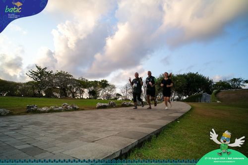 Race photo from Telin Batic 2024 Photo Search