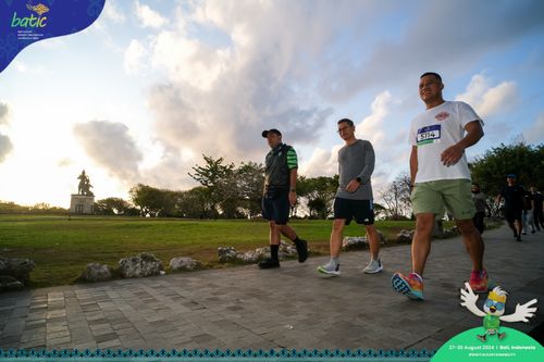 Race photo from Telin Batic 2024 Photo Search