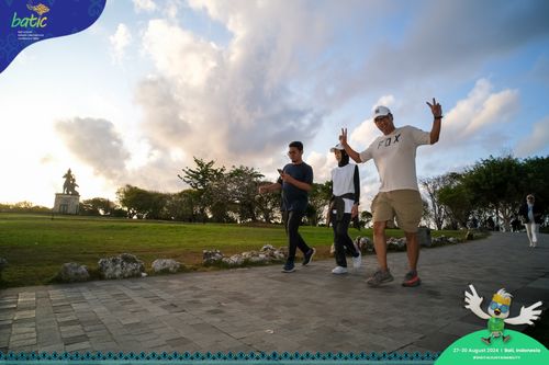 Race photo from Telin Batic 2024 Photo Search