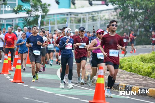 Race photo from Nu Skin Run 10K