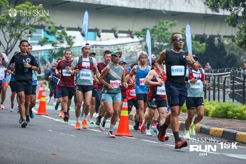 Race photo from Nu Skin Run 10K