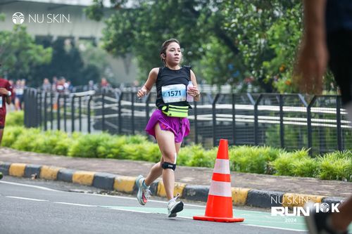 Race photo from Nu Skin Run 10K