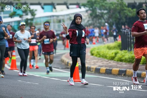 Race photo from Nu Skin Run 10K