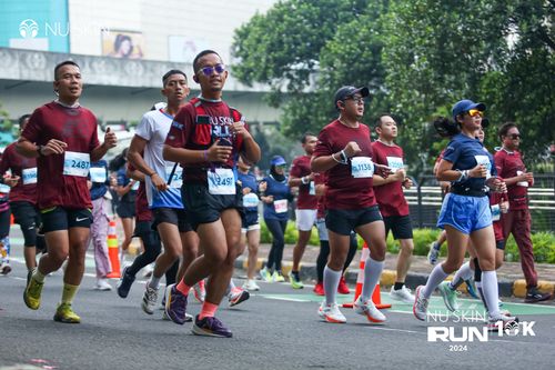 Race photo from Nu Skin Run 10K