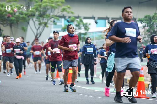 Race photo from Nu Skin Run 10K
