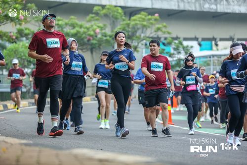 Race photo from Nu Skin Run 10K