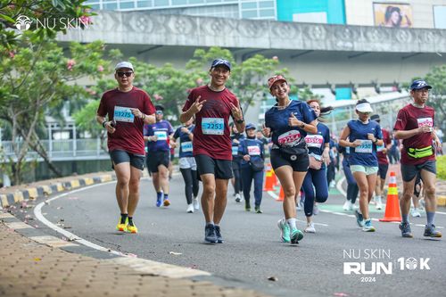 Race photo from Nu Skin Run 10K
