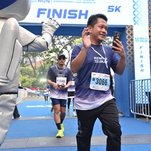 Race photo from KEMLU RUN 2026