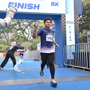 Race photo from KEMLU RUN 2026
