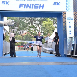 Race photo from KEMLU RUN 2026