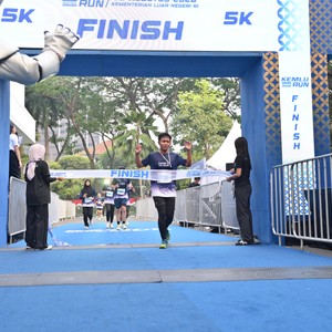 Race photo from KEMLU RUN 2026