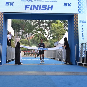 Race photo from KEMLU RUN 2026