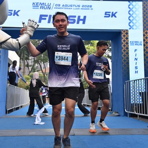 Race photo from KEMLU RUN 2026