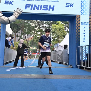 Race photo from KEMLU RUN 2026