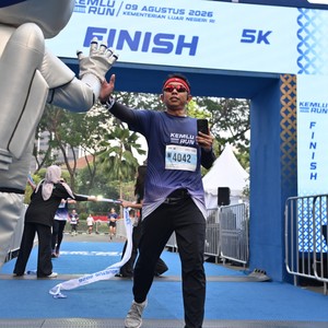Race photo from KEMLU RUN 2026