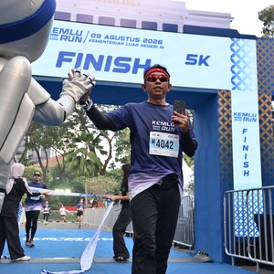 Race photo from KEMLU RUN 2026