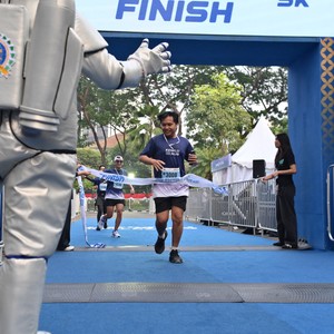 Race photo from KEMLU RUN 2026