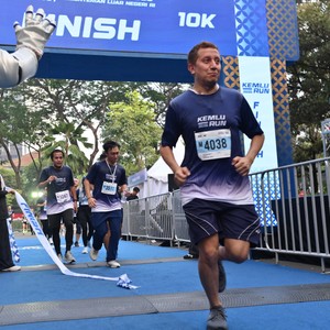 Race photo from KEMLU RUN 2026