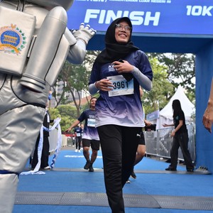 Race photo from KEMLU RUN 2026