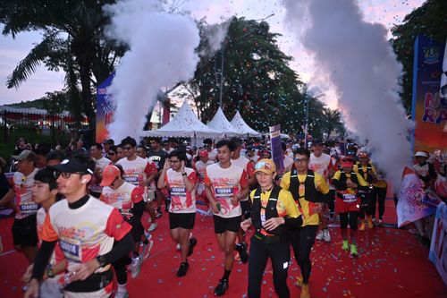 Race photo from NOTARACE 2025