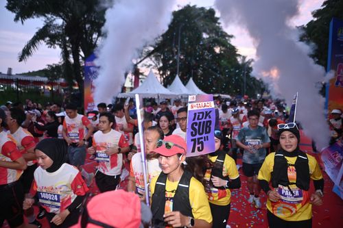 Race photo from NOTARACE 2025