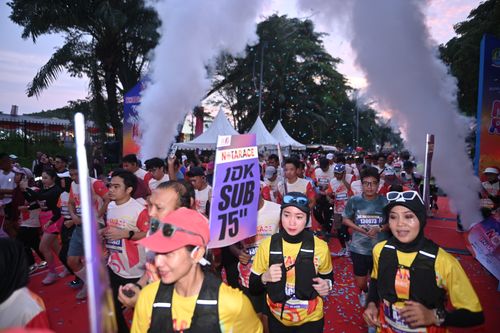 Race photo from NOTARACE 2025
