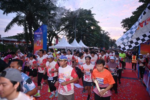 Race photo from NOTARACE 2025