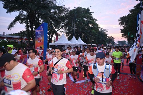 Race photo from NOTARACE 2025